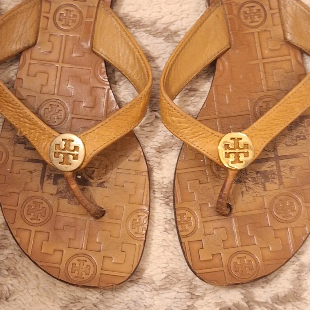 Tory Burch Brown Thora Sandals MB